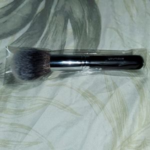 🌟Host Pick🌟Younique Setting Powder Brush